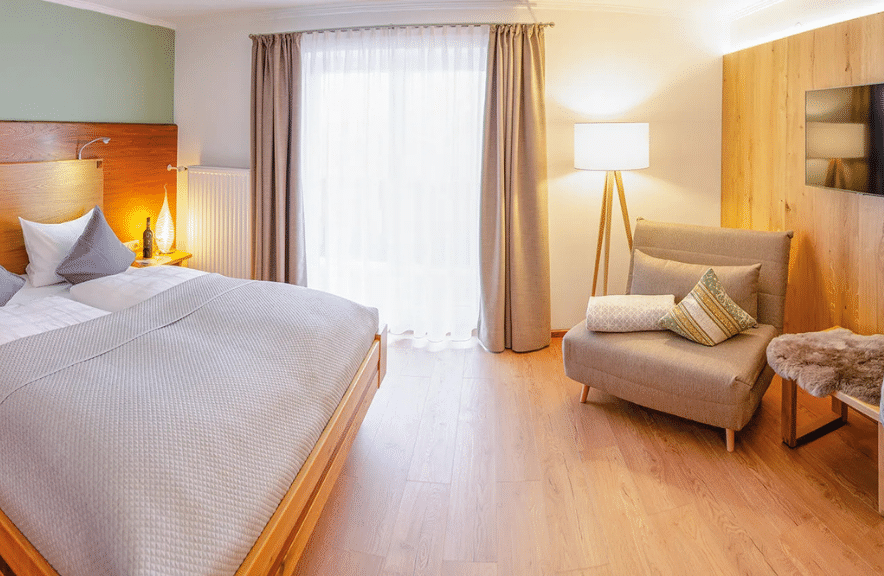 Doppelzimmer Domain Panorama Bild